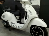 VESPA GTS 300 SUPER 2021!!!!!!!