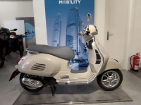 VESPA GTS 125 E5+ 2024, 198km!!!!!!