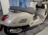 VESPA GTS 125 E5+ 2024, 198km!!!!!!