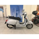 VESPA GTS 125
