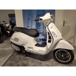VESPA GTS SUPER 125