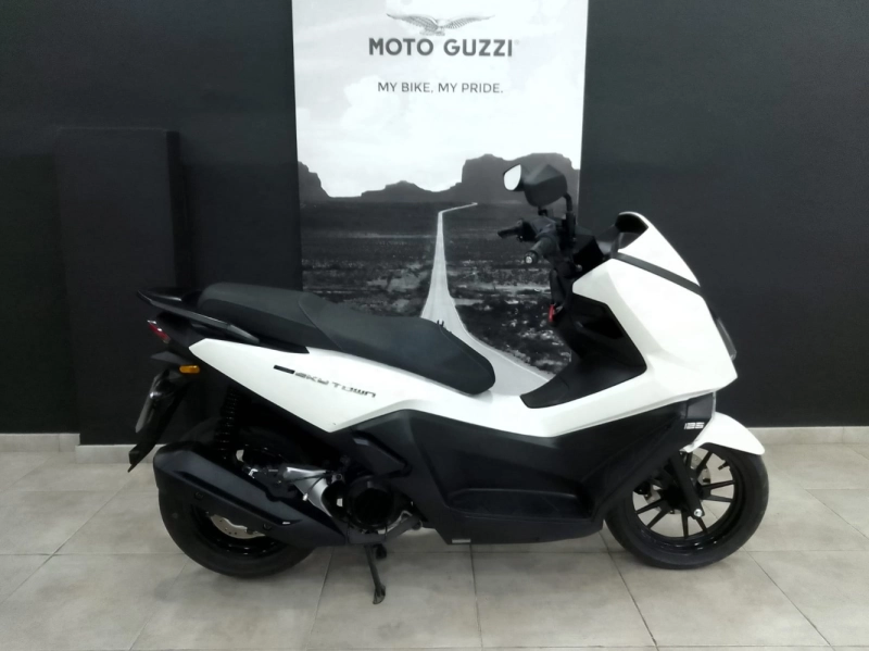 Moto 125 KYMCO
