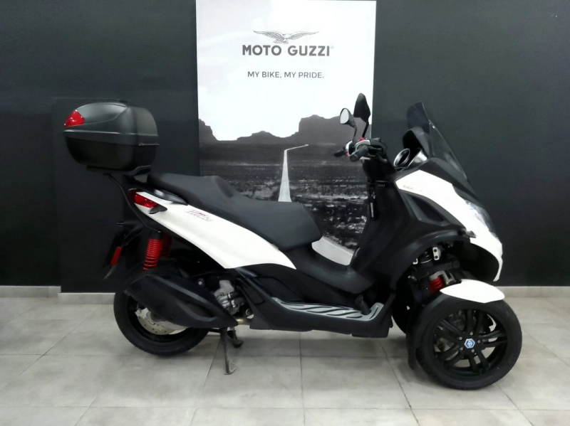 Moto 300 PIAGGIO