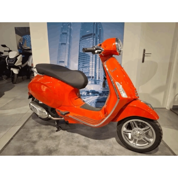 VESPA PRIMAVERA 125 E5+ - KM0