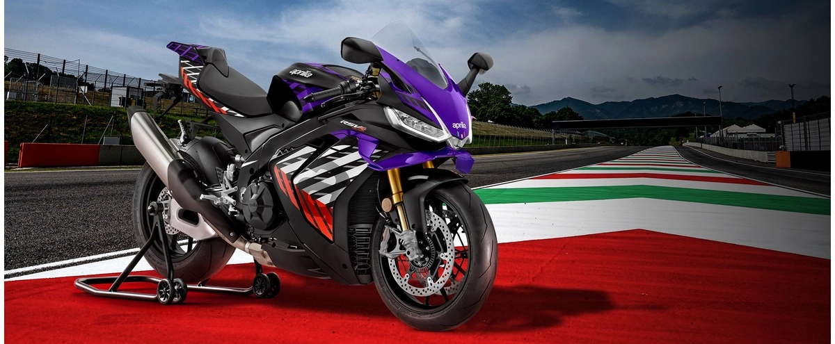 RSV4 Factory con 1.500€ de descuento en Accesorios